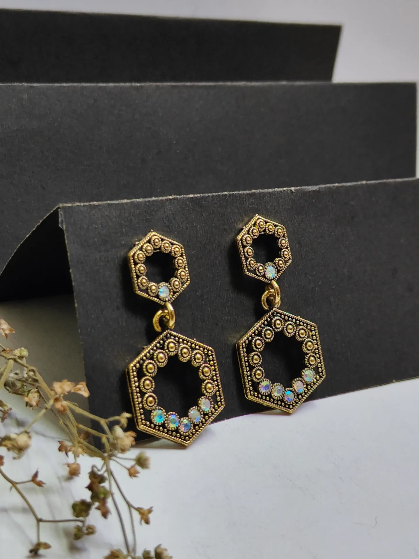 Hexagon shape golden earrings