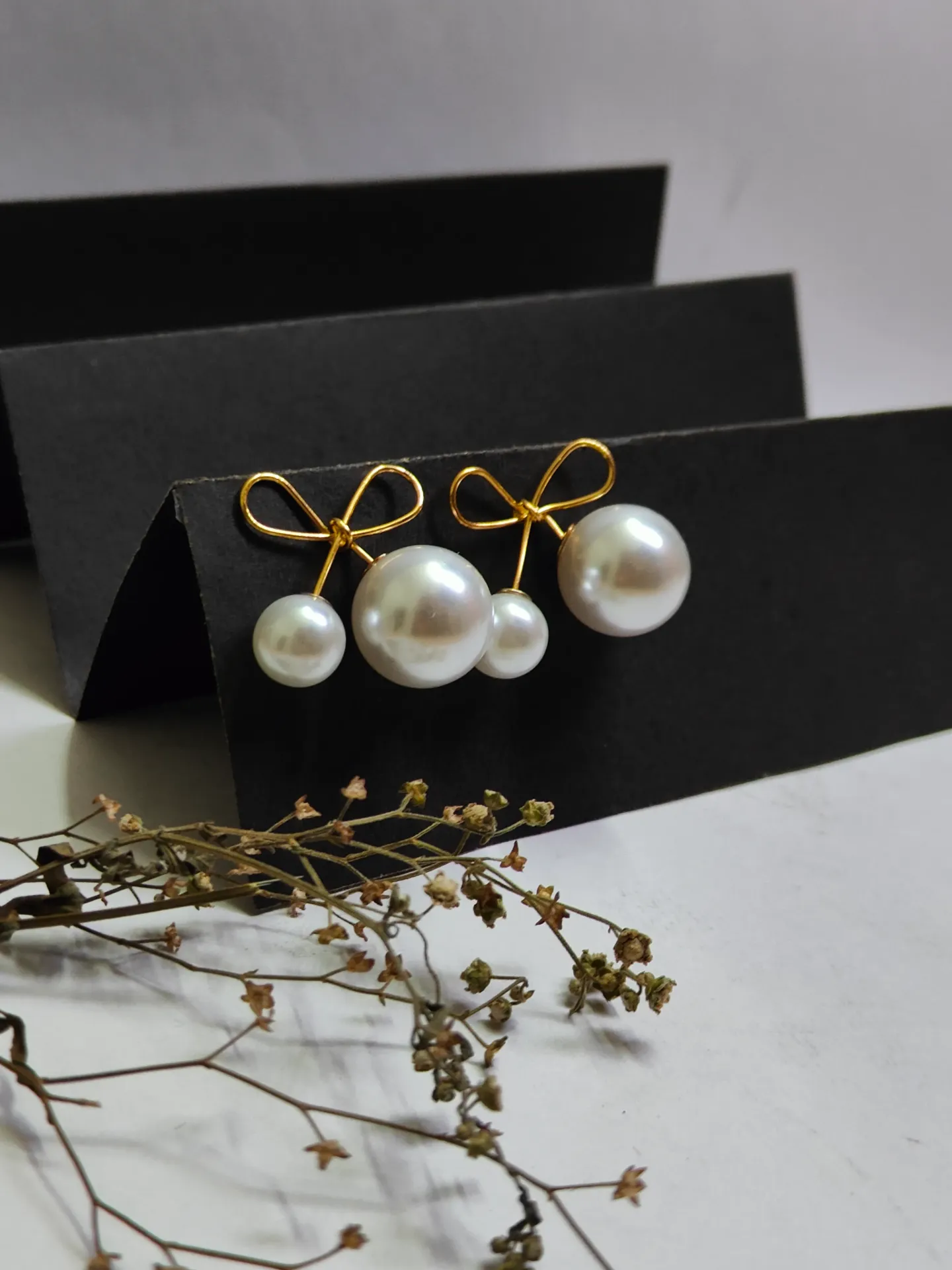 Beautiful Bow Stude Earring